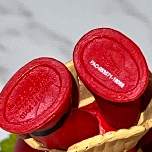 Super Rare Mystery Mini Funko Deadpool Hula Dancer Target Exclusive Bobble Head - Picture 14 of 14